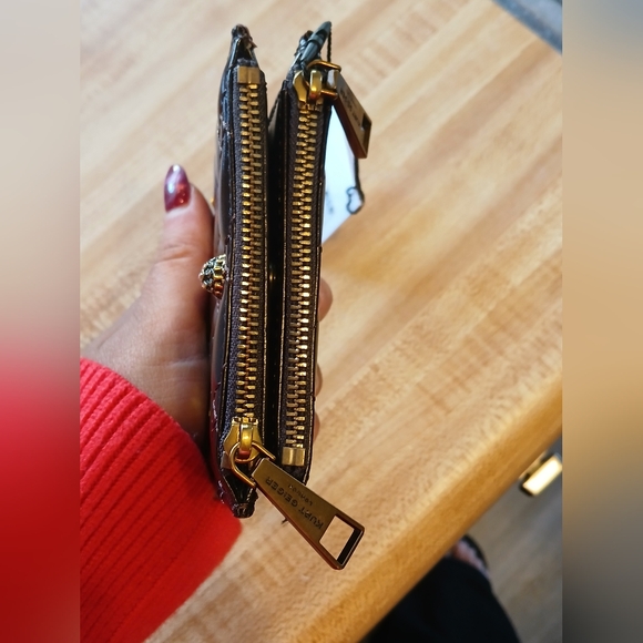 Kurt Geiger NWT Black Quilted Rhinestone Snap Wallet With Box - Picture 7 of 8